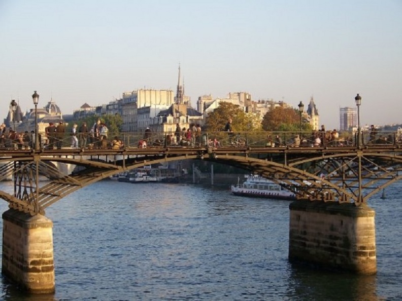 d9-Paris.jpg